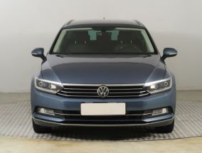 Volkswagen Passat - 2015