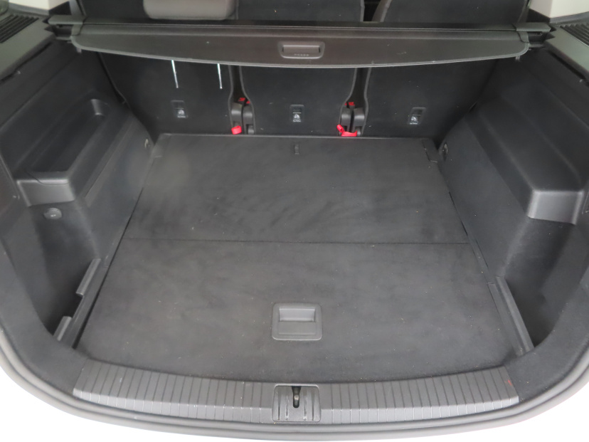 Volkswagen Touran, 2018