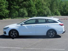 Hyundai i30 - 2021