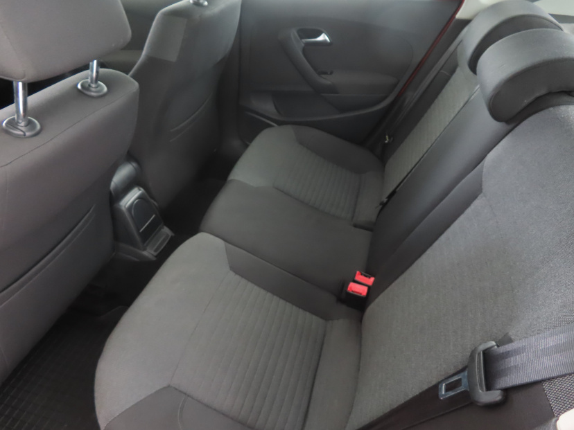 Volkswagen Polo, 2010