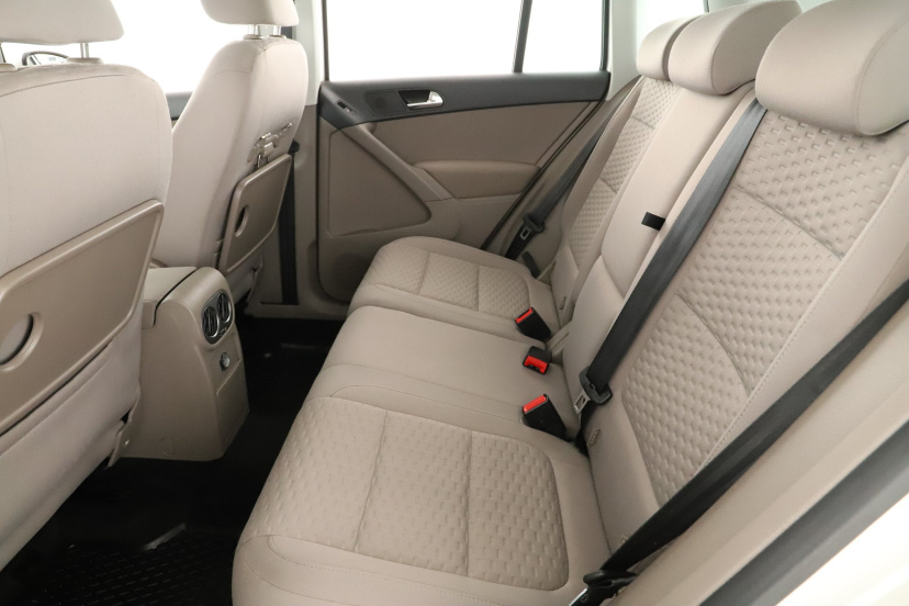 Volkswagen Tiguan, 2010