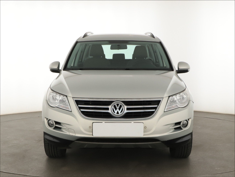 Volkswagen Tiguan, 2010