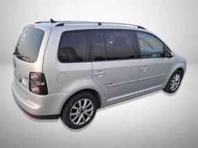 Volkswagen Touran - 2010