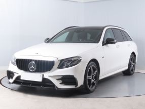 Mercedes-Benz E - 2019
