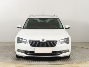 Škoda Superb - 2016