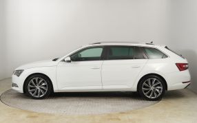 Škoda Superb - 2016