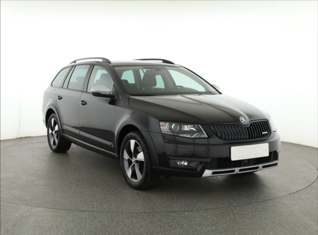 Škoda Octavia Scout 2015