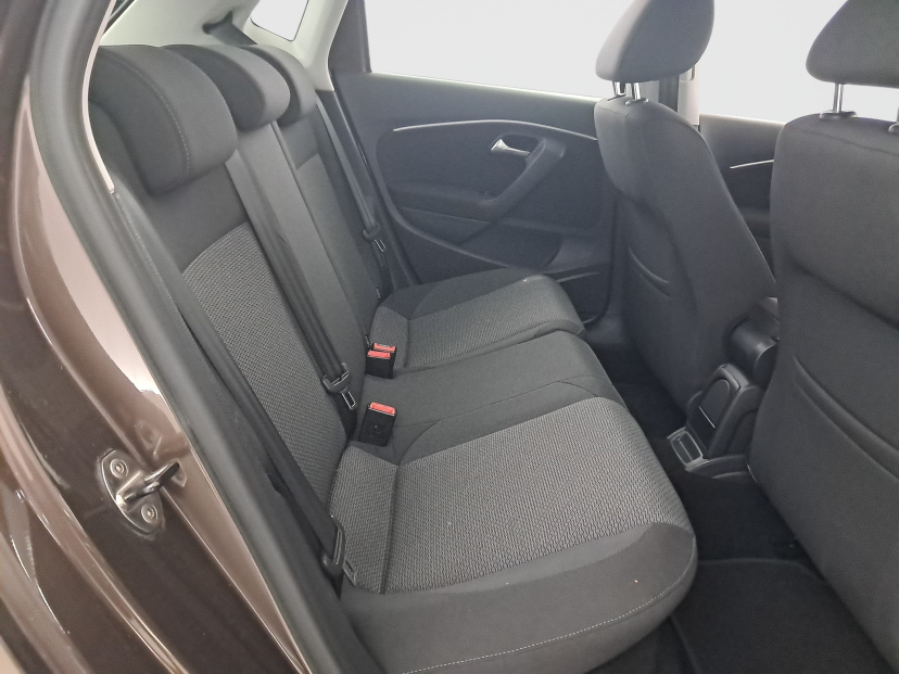 Volkswagen Polo, 2015