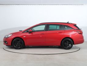 Opel Astra - 2020