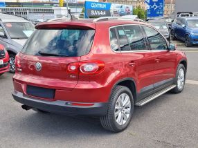 Volkswagen Tiguan - 2010