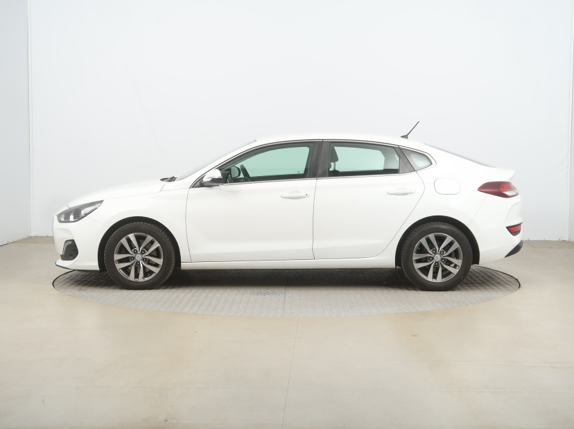 Hyundai i30 Fastback, 2018