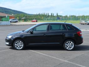 Škoda Rapid Spaceback - 2016