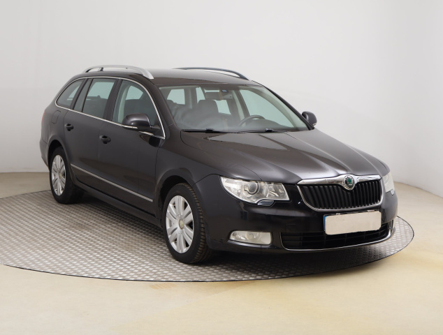 Škoda Superb 2010