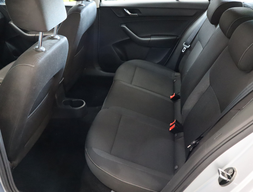 Škoda Rapid Spaceback, 2015