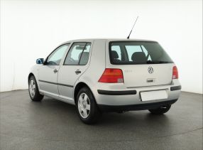 Volkswagen Golf - 2000