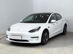 Tesla Model 3 - 2021