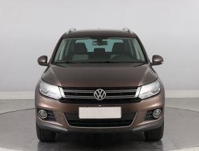 Volkswagen Tiguan - 2012
