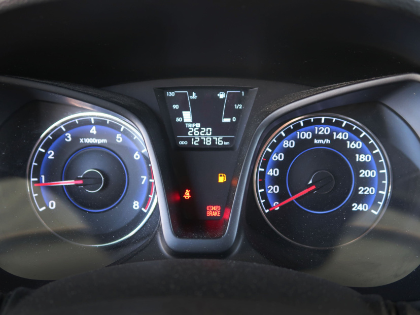 Hyundai ix20, 2013