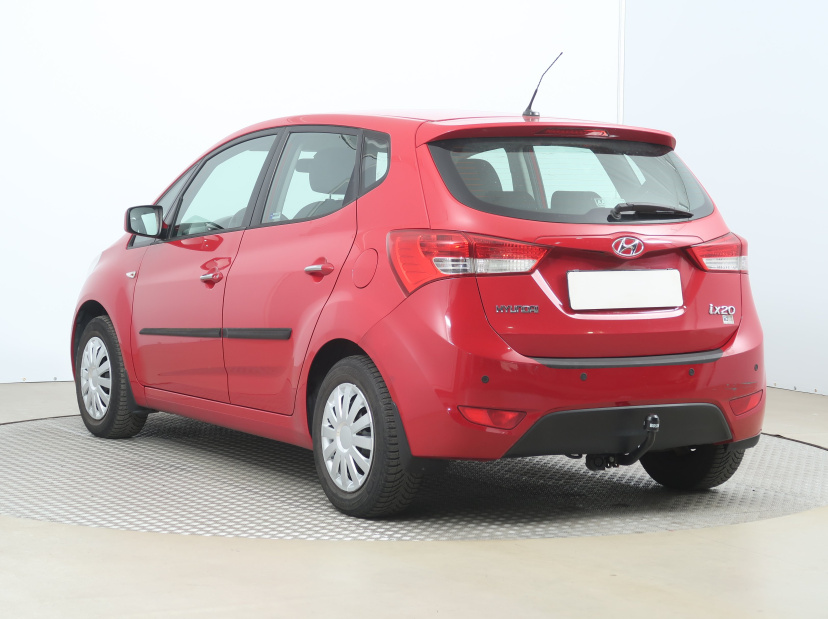 Hyundai ix20, 2013