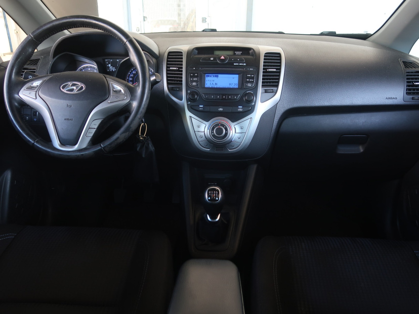 Hyundai ix20, 2013