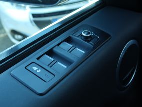 Land Rover Discovery - 2018