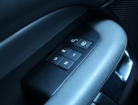 Land Rover Discovery - 2018