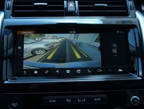 Land Rover Discovery - 2018