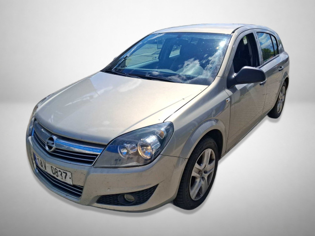 Opel Astra 2010
