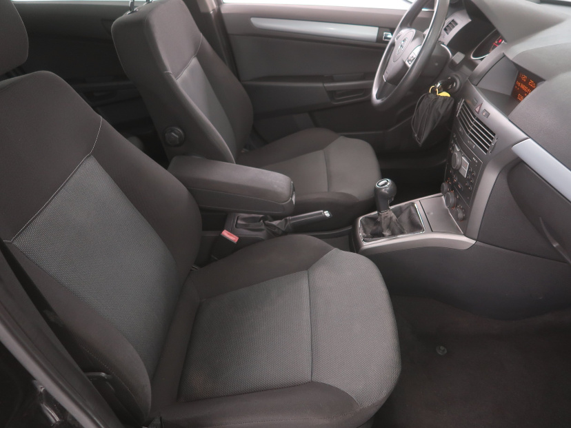 Opel Astra, 2004