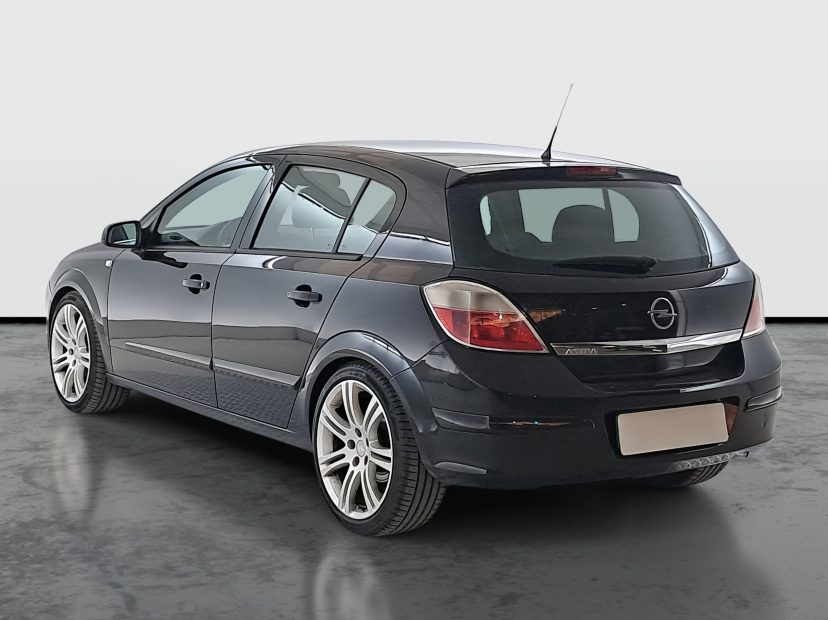 Opel Astra, 2004