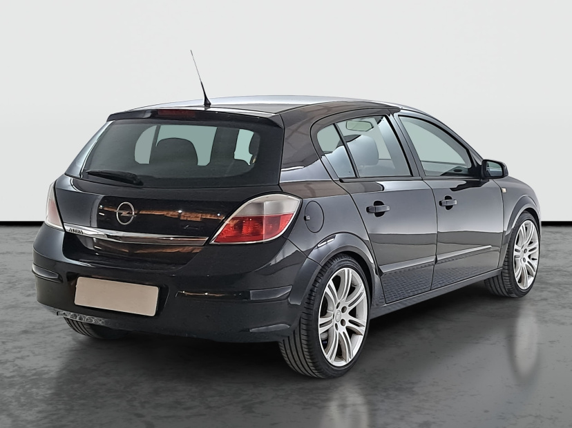 Opel Astra, 2004