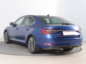 Škoda Superb - 2023