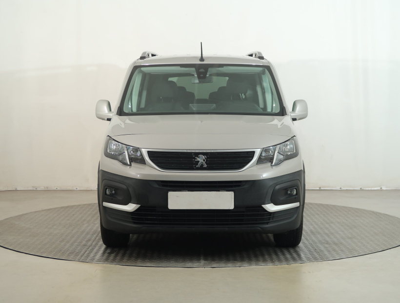 Peugeot Rifter, 2020