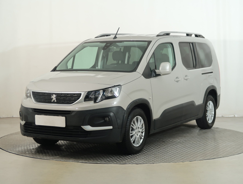 Peugeot Rifter, 2020