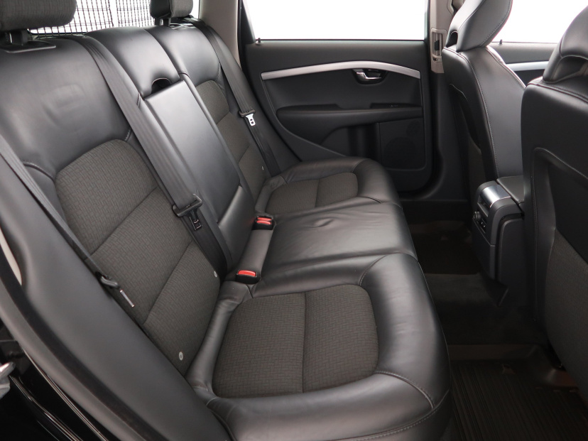 Volvo V70, 2015