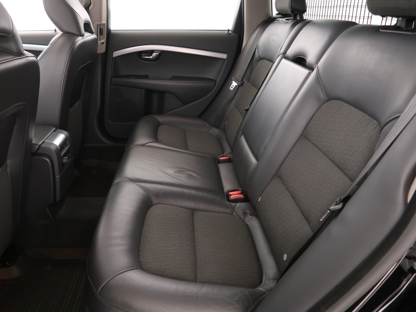 Volvo V70, 2015