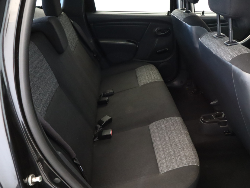 Dacia Duster, 2012