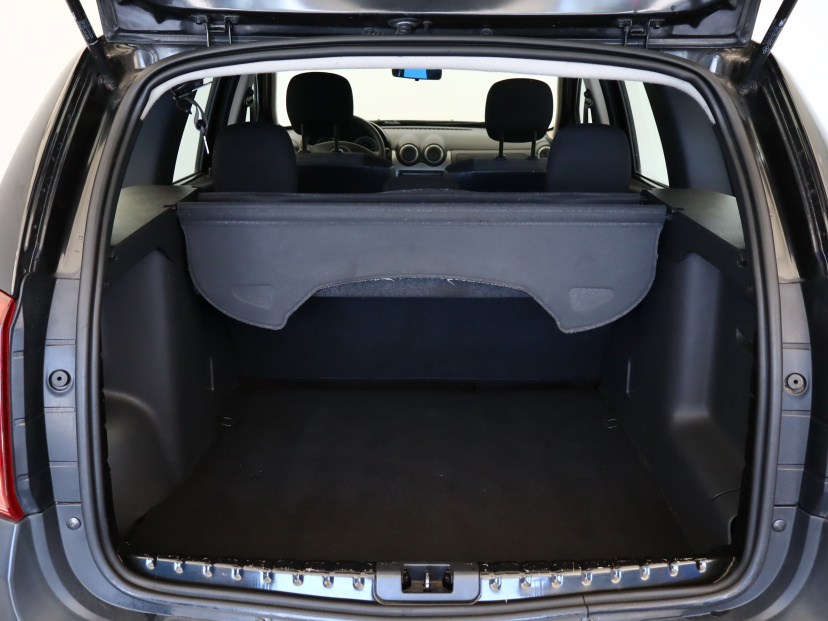Dacia Duster, 2012
