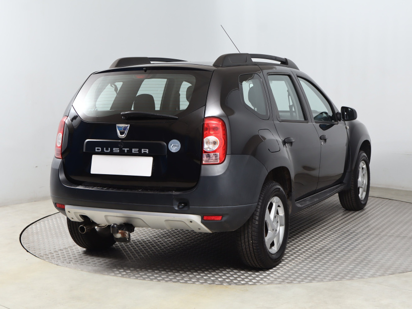 Dacia Duster, 2012