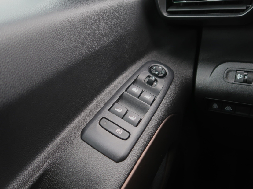 Peugeot Rifter, 2021