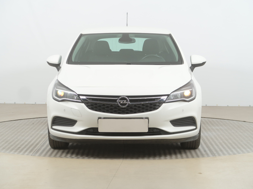 Opel Astra, 2017