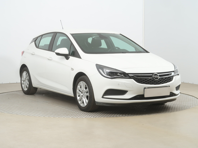 Opel Astra, 2017