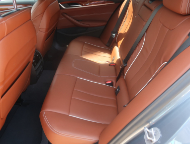 BMW 5 - 2021