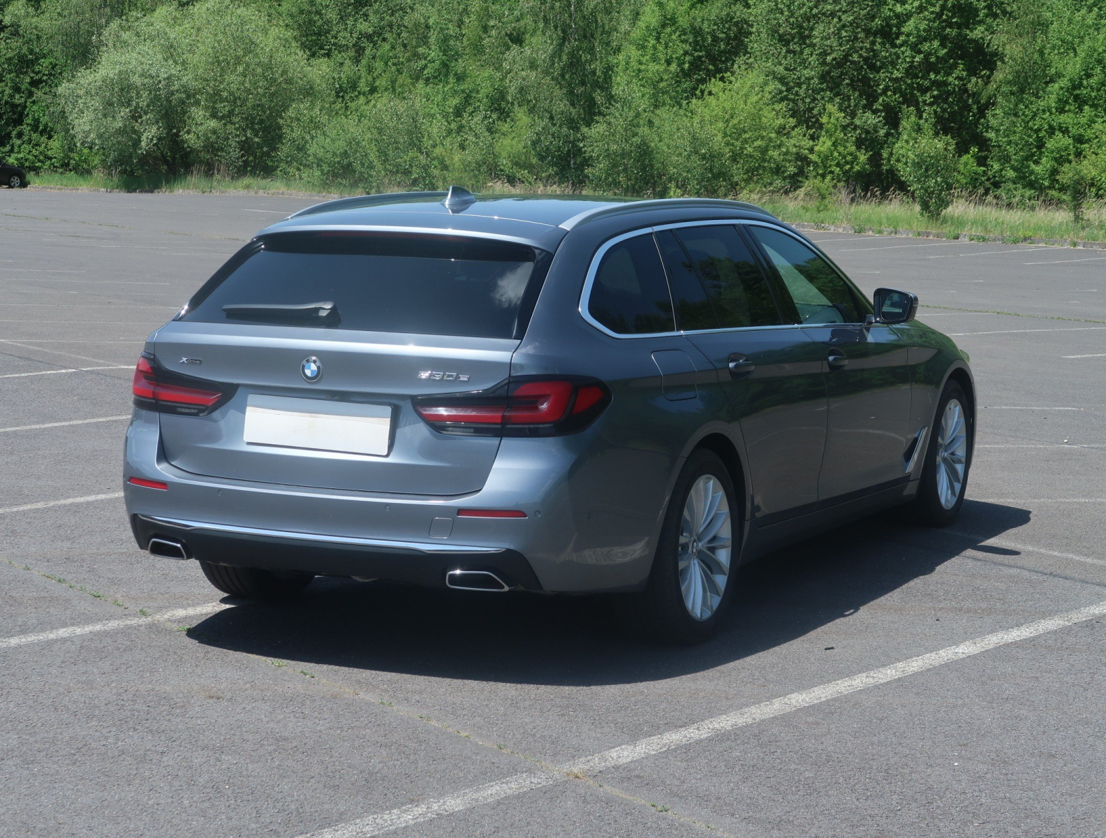 BMW 5 - 2021