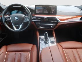 BMW 5 - 2021