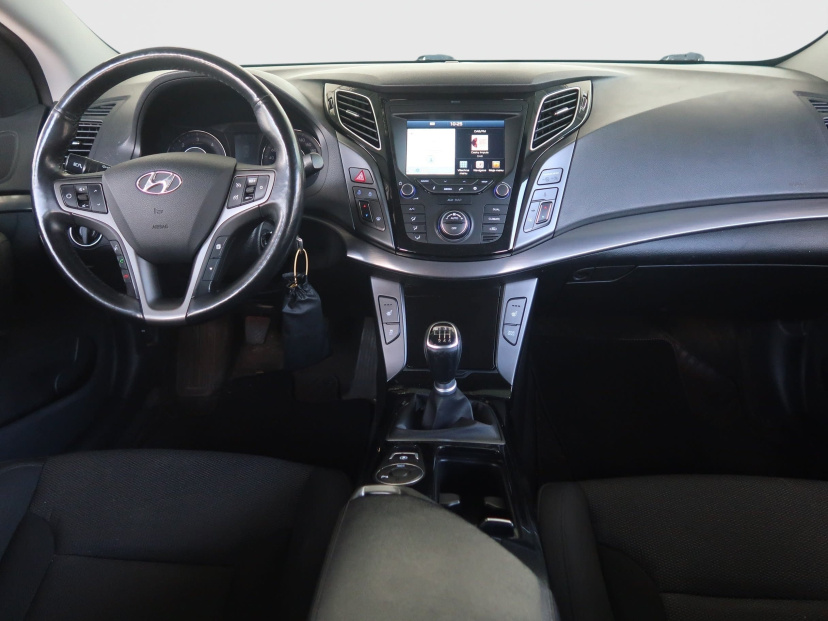 Hyundai i40, 2018