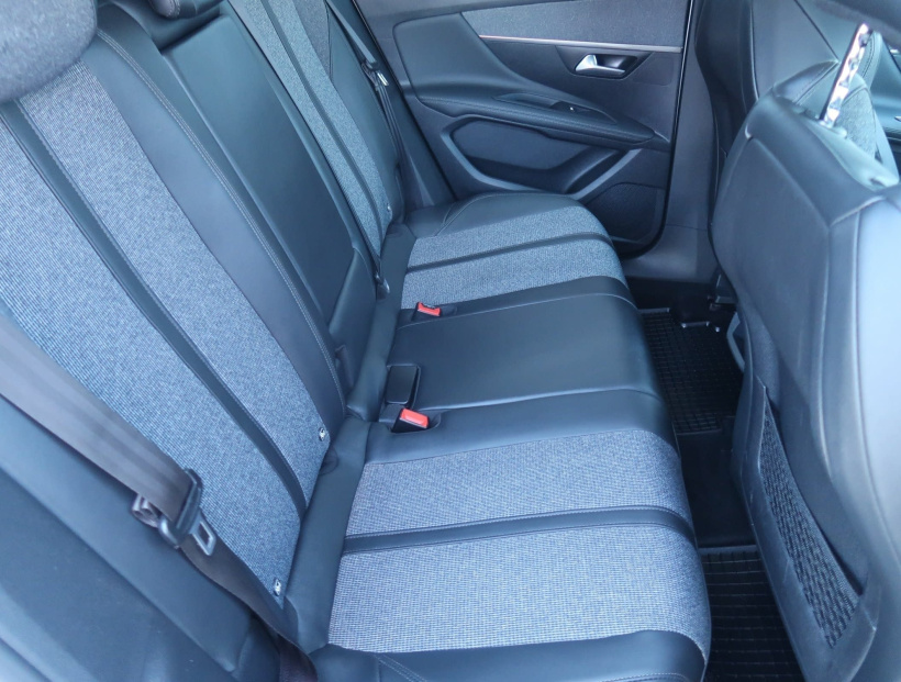 Peugeot 3008, 2019