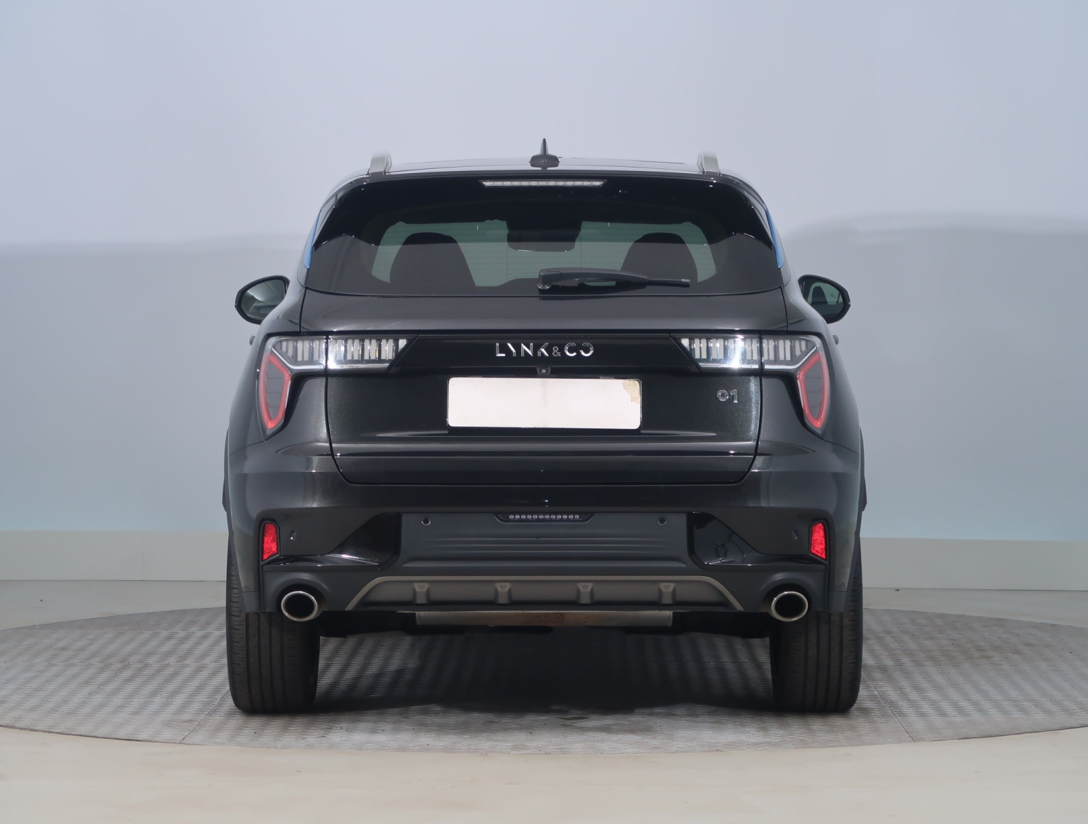 Lynk & Co 01 - 2024
