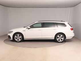 Volkswagen Passat - 2020