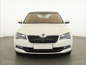 Škoda Superb - 2017